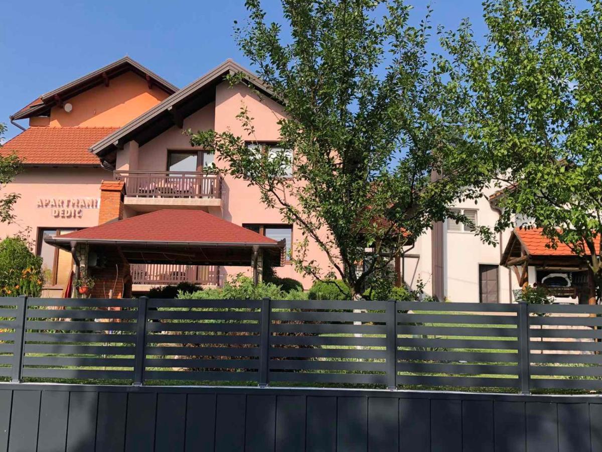 Apartments Dedic Dubrave Gornje Exterior foto
