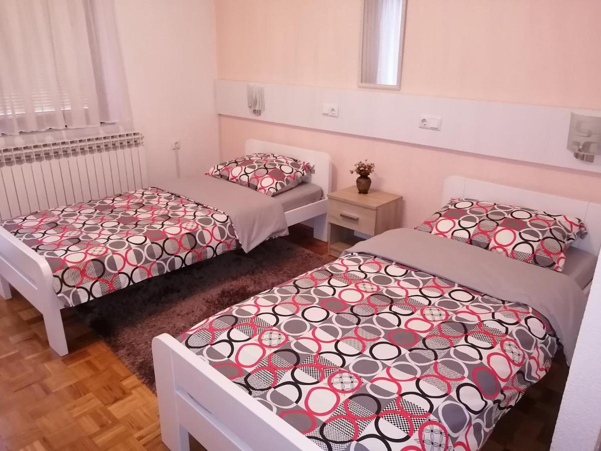 Apartments Dedic Dubrave Gornje Exterior foto